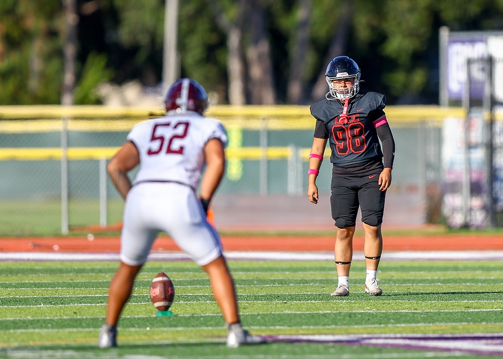 2026 10 24 562 JUCOFB LBCCvsMtSac 001.jpg compressed