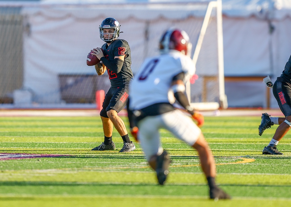 2026 10 24 562 JUCOFB LBCCvsMtSac 037.jpg compressed