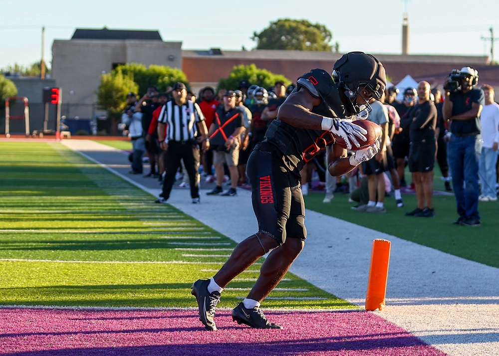 2026 10 24 562 JUCOFB LBCCvsMtSac 052.jpg compressed