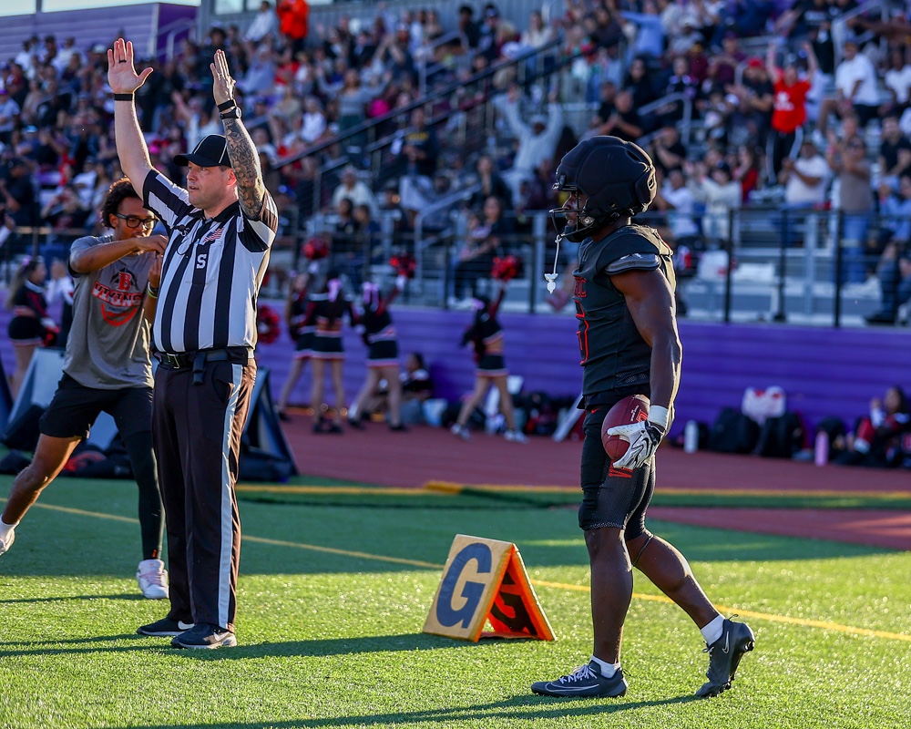 2026 10 24 562 JUCOFB LBCCvsMtSac 054.jpg compressed