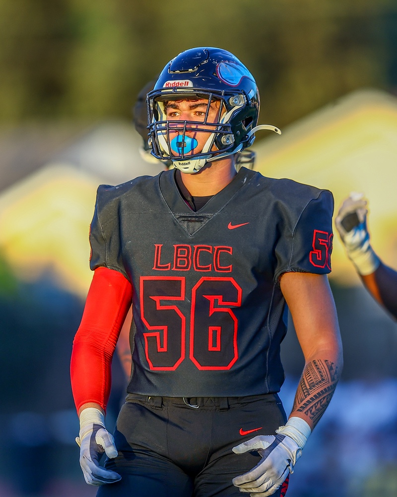 2026 10 24 562 JUCOFB LBCCvsMtSac 065.jpg compressed