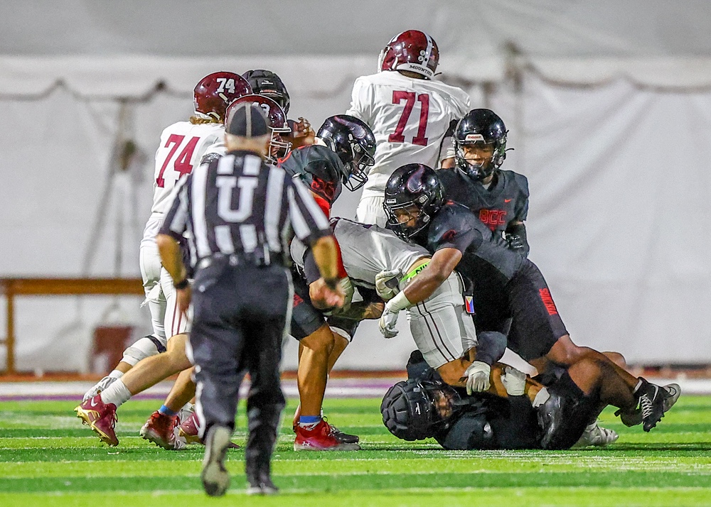 2026 10 24 562 JUCOFB LBCCvsMtSac 091.jpg compressed