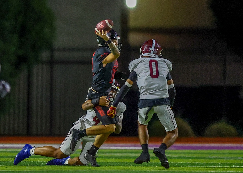 2026 10 24 562 JUCOFB LBCCvsMtSac 094.jpg compressed