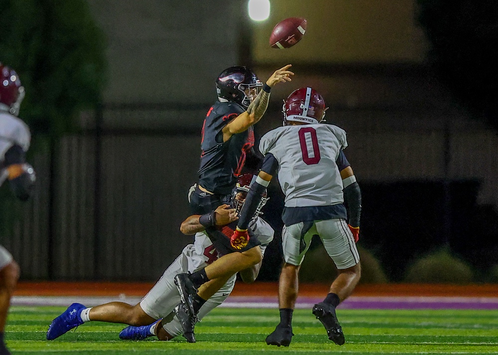 2026 10 24 562 JUCOFB LBCCvsMtSac 095.jpg compressed