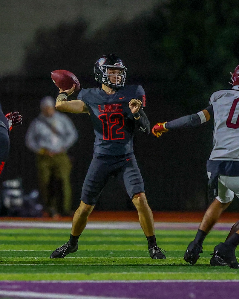 2026 10 24 562 JUCOFB LBCCvsMtSac 096.jpg compressed