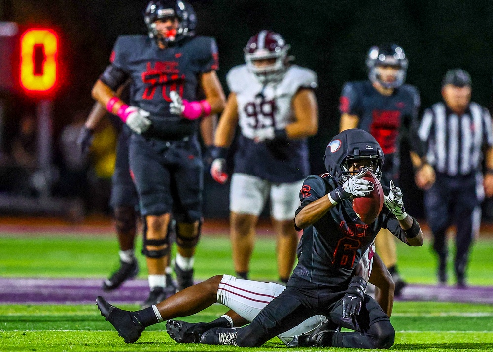 2026 10 24 562 JUCOFB LBCCvsMtSac 098.jpg compressed