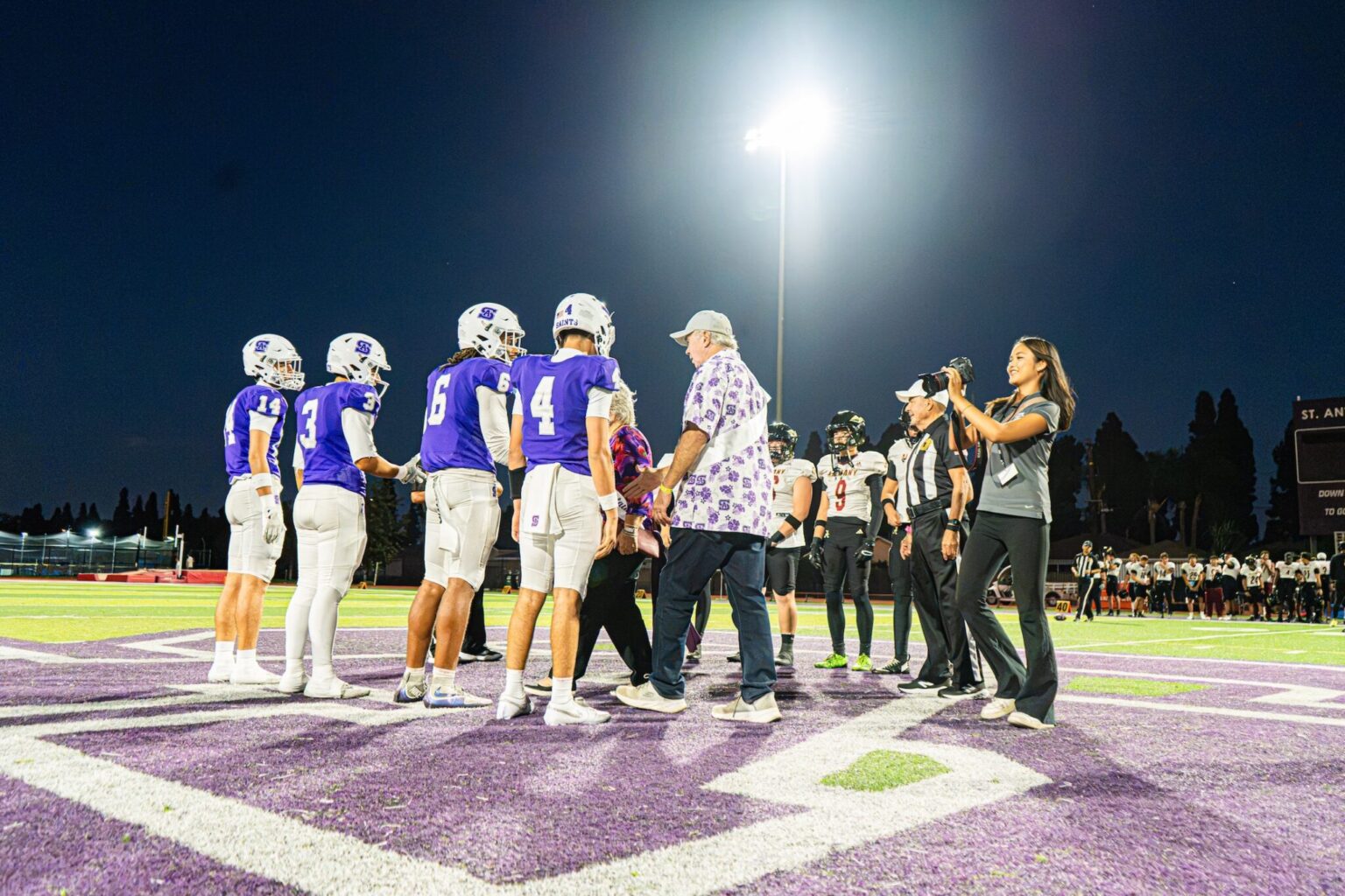 PHOTOS: St. Anthony vs. Alemany, Football – The562.org