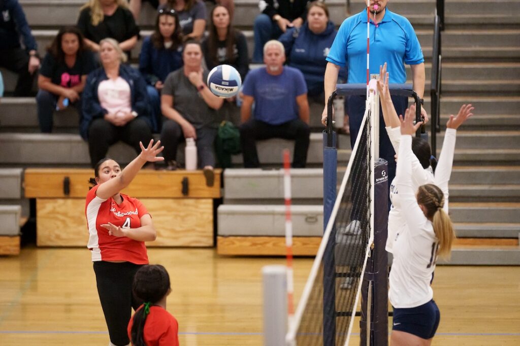 LakewoodvsMayfair 1