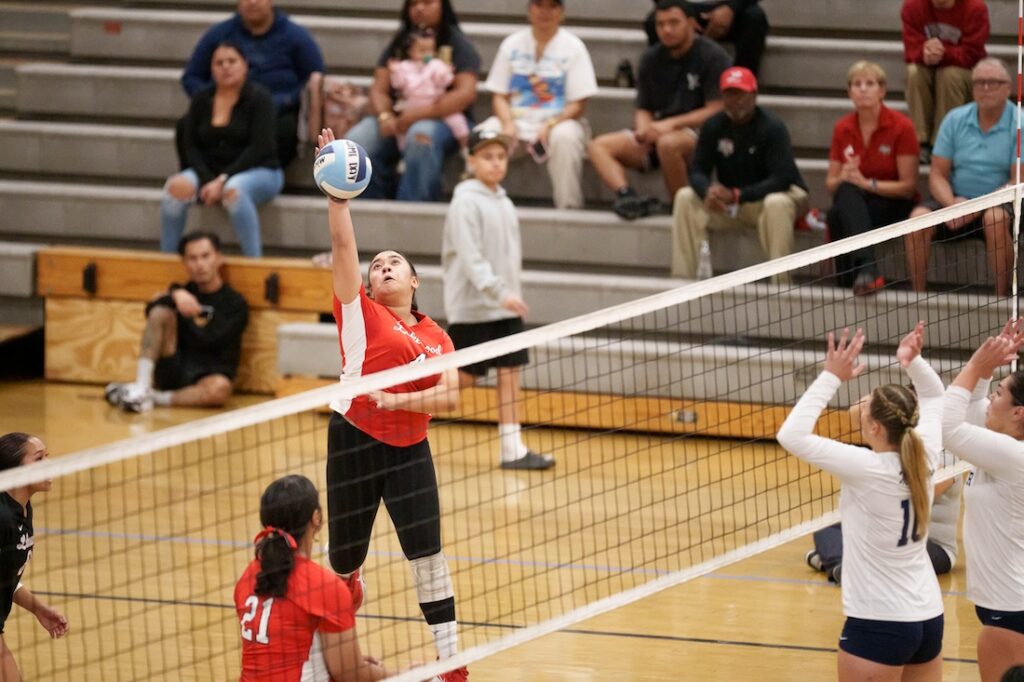 LakewoodvsMayfair 1