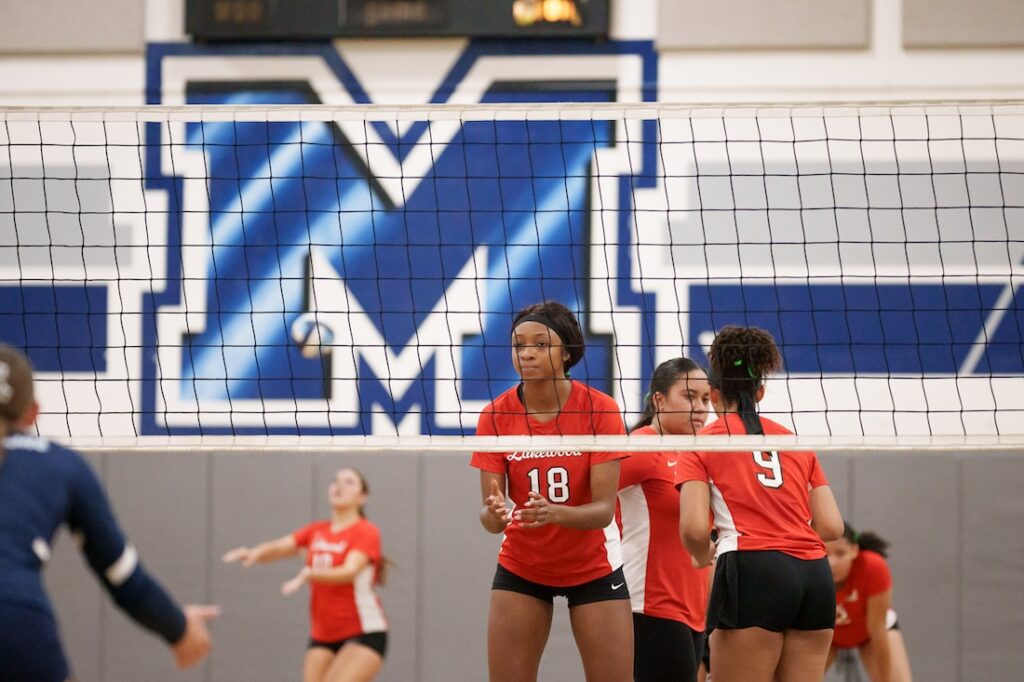 LakewoodvsMayfair 1