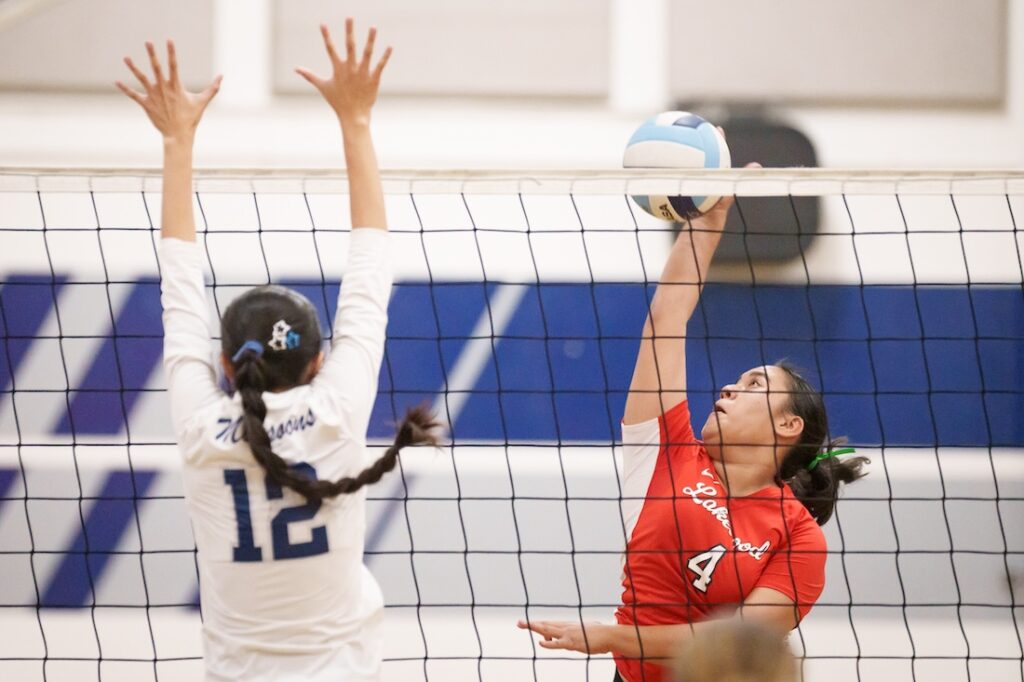 LakewoodvsMayfair 1