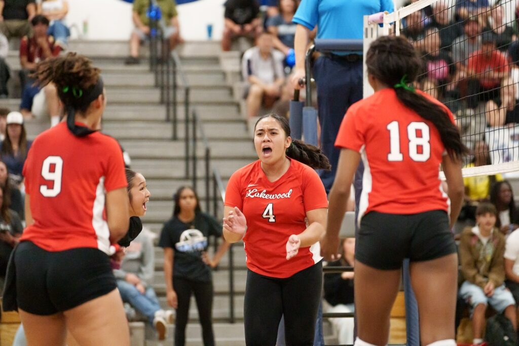 LakewoodvsMayfair 1