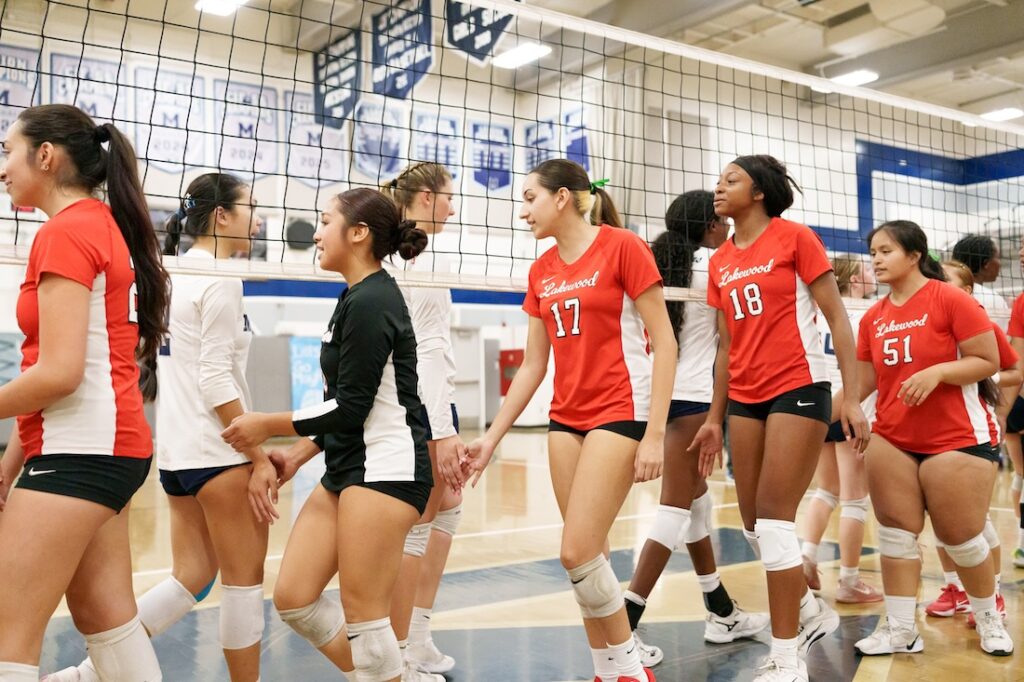 LakewoodvsMayfair 1