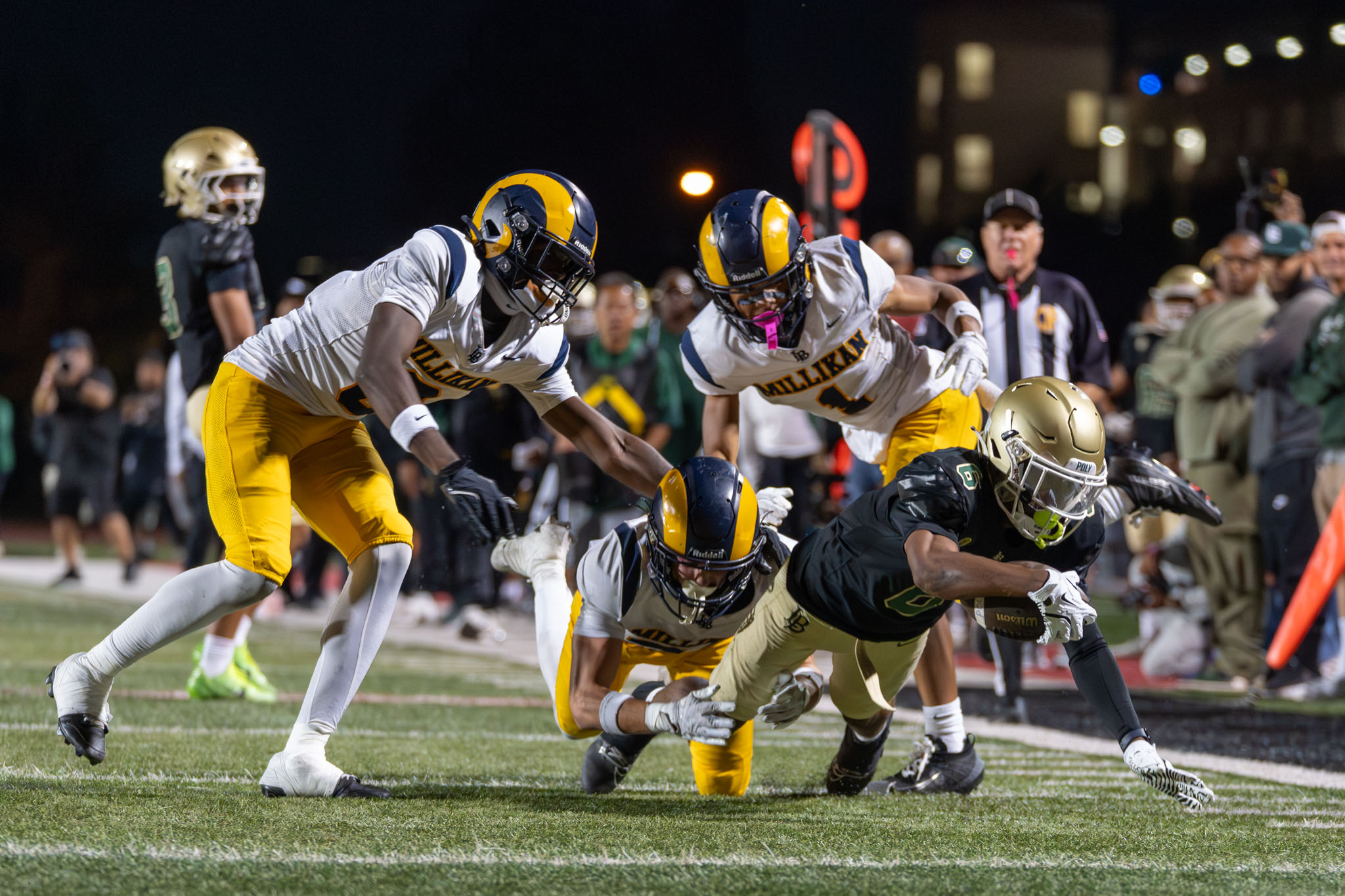 LIVE UPDATES: Millikan vs Long Beach Poly Football, Lakewood vs Jordan, Cabrillo vs Dominguez, St. Anthony vs Salesian