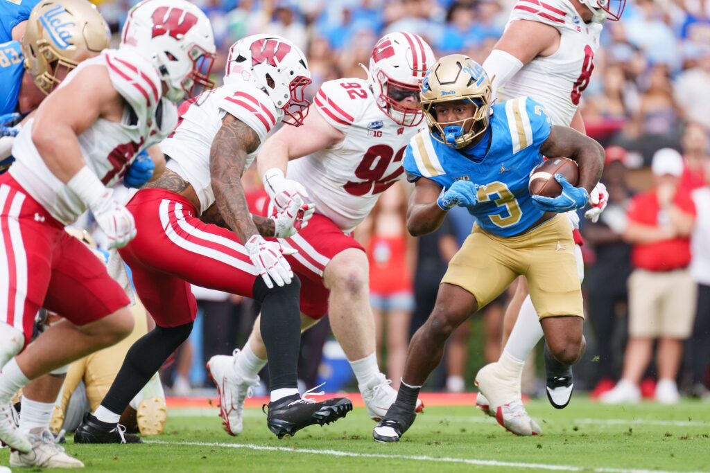 UCLA VS WISCONSIN 23