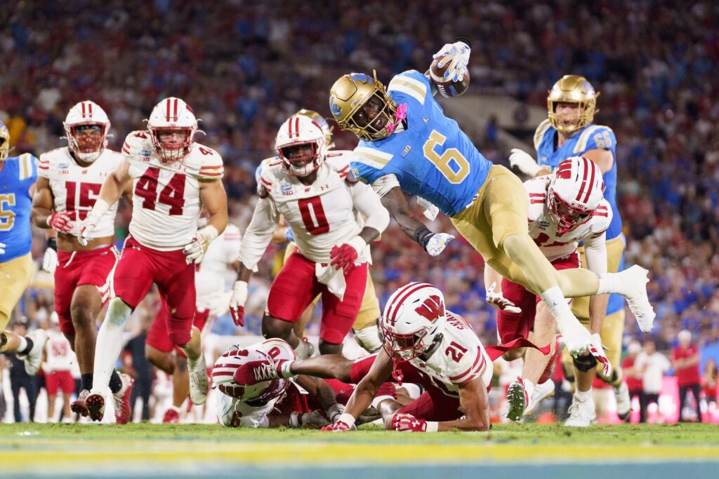 UCLA VS WISCONSIN 23