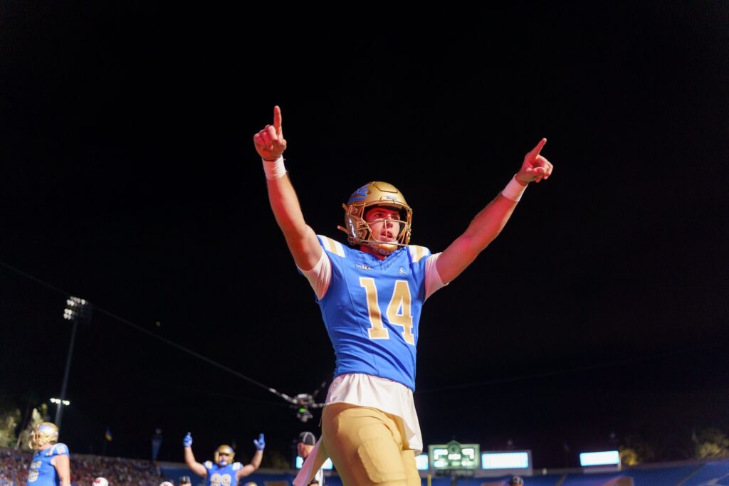 UCLA VS WISCONSIN 23