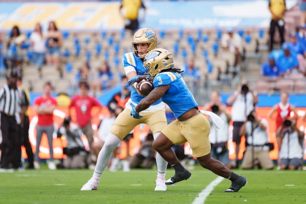 UCLA VS WISCONSIN 23