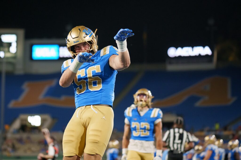 UCLA VS WISCONSIN 23