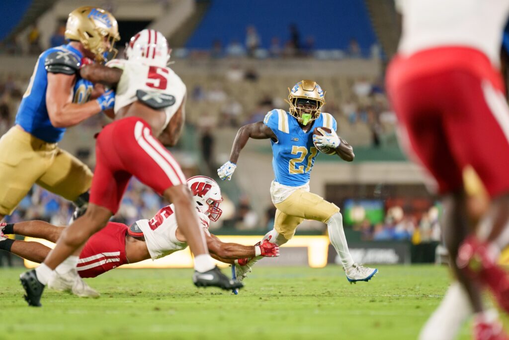 UCLA VS WISCONSIN 23