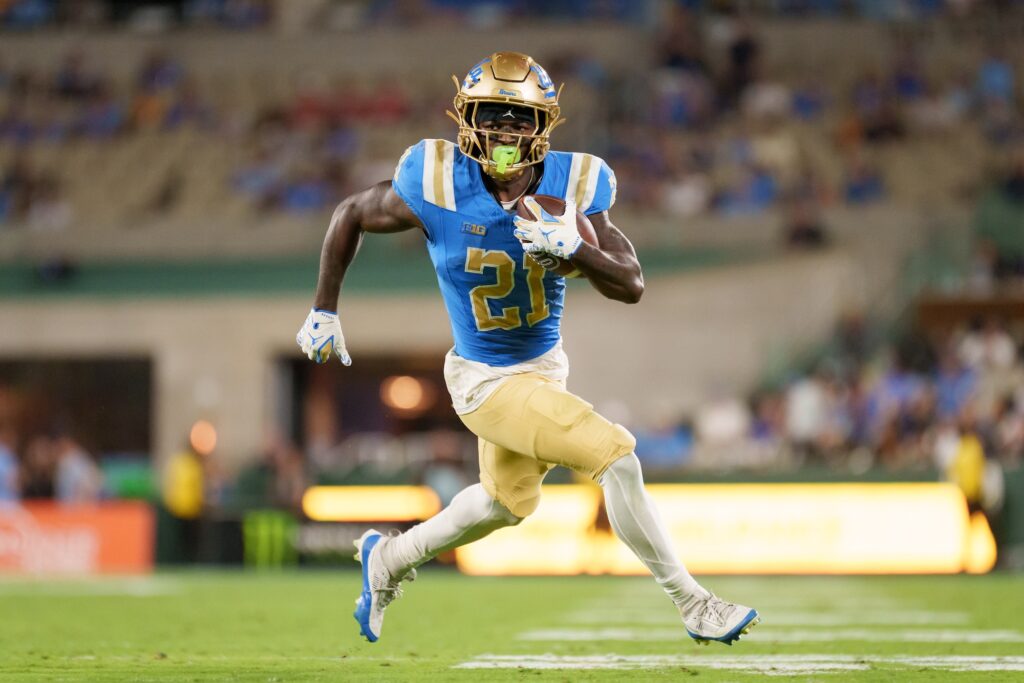 UCLA VS WISCONSIN 23