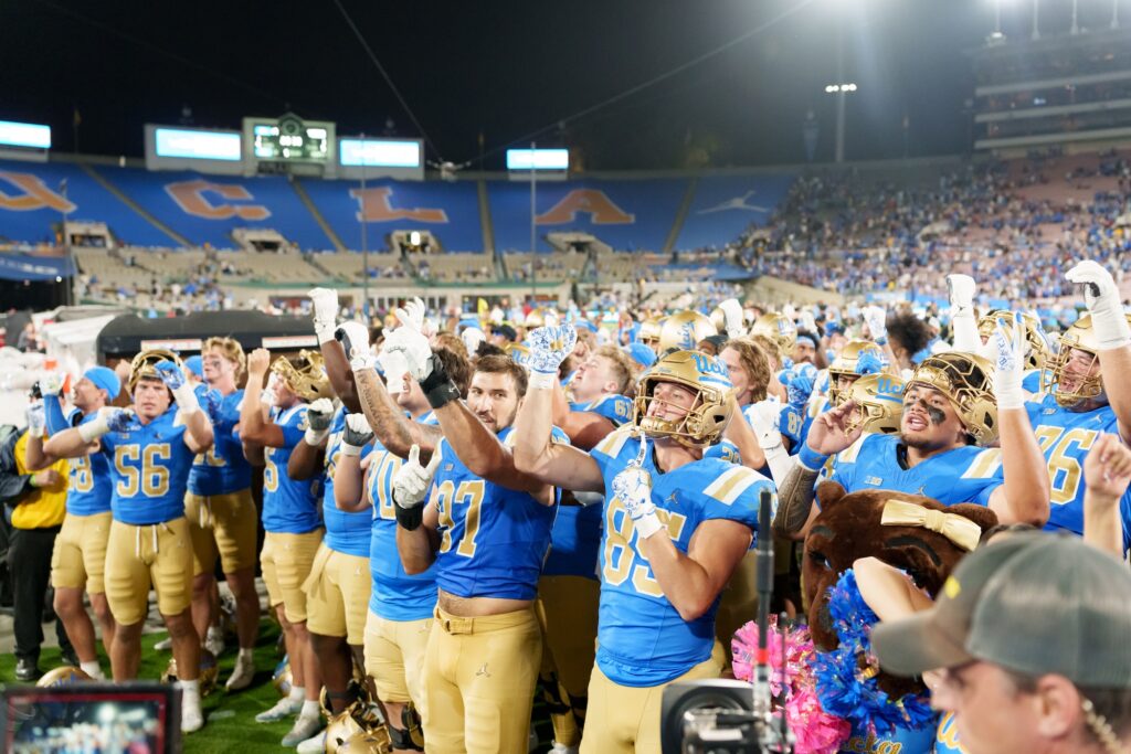 UCLA VS WISCONSIN 23